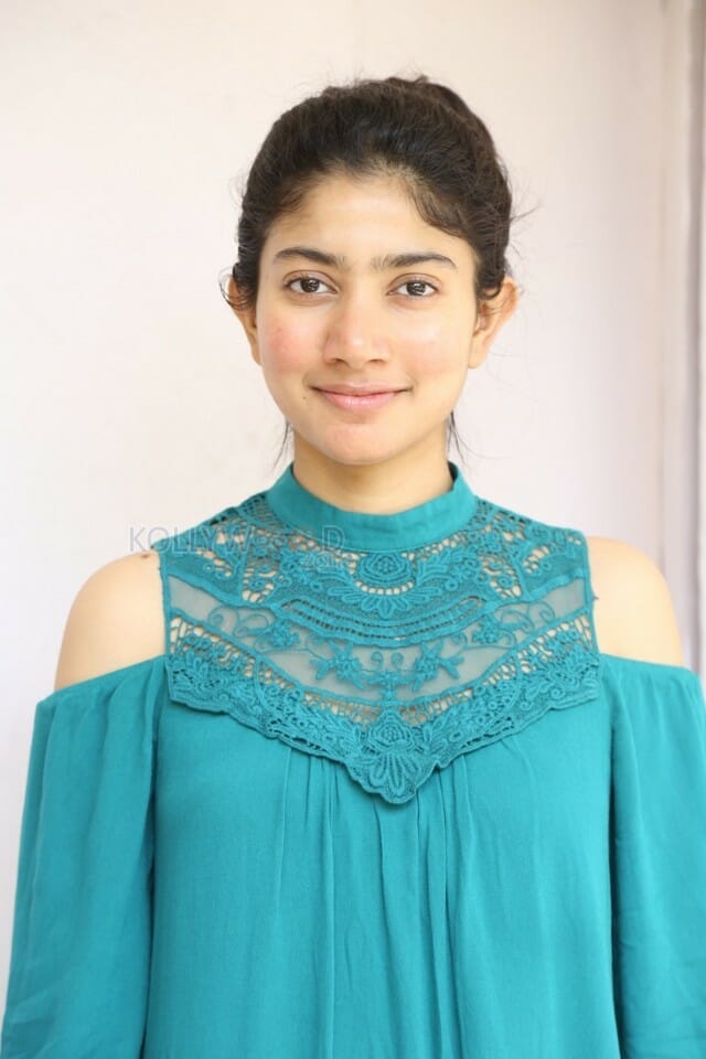 Actress Sai Pallavi Interview Photos