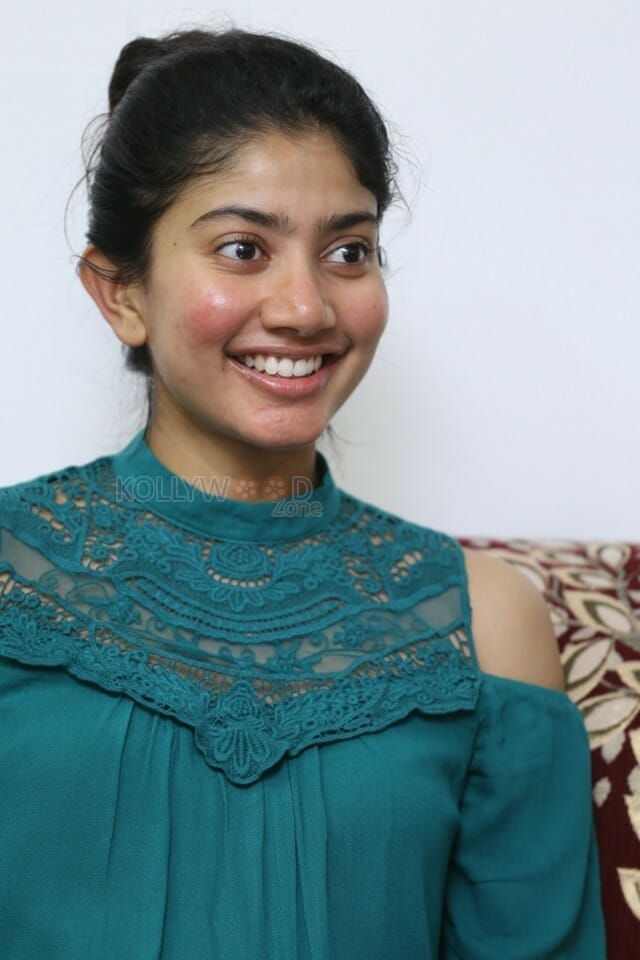 Actress Sai Pallavi Interview Photos