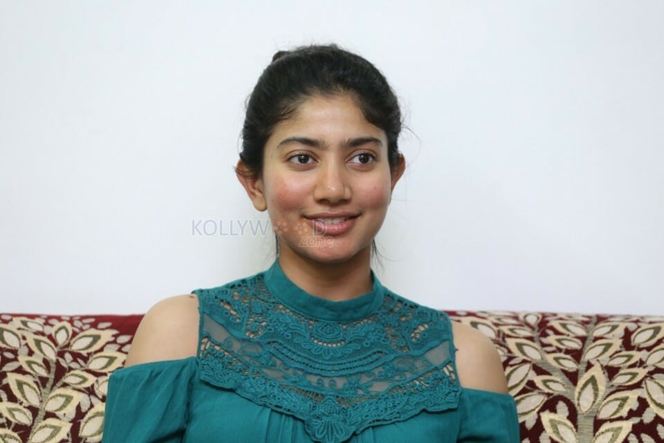 Actress Sai Pallavi Interview Photos