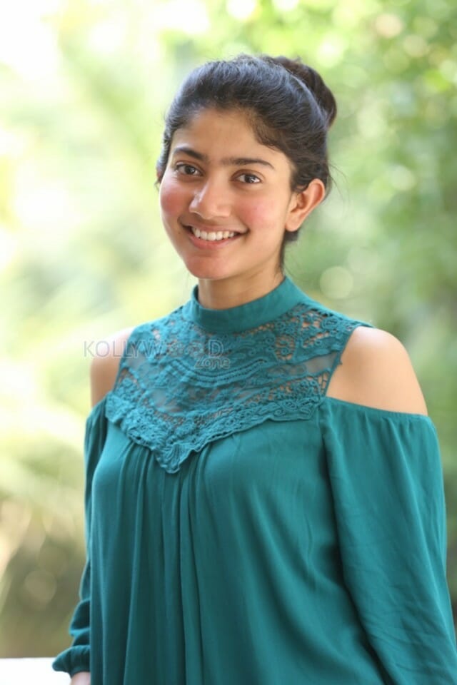 Actress Sai Pallavi Interview Photos