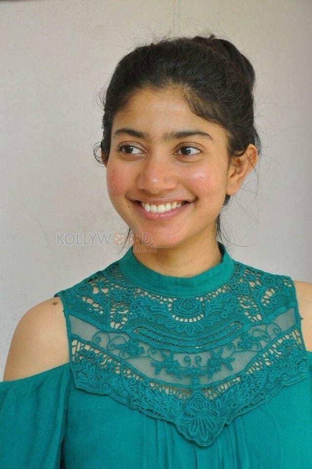 Actress Sai Pallavi Interview Photos