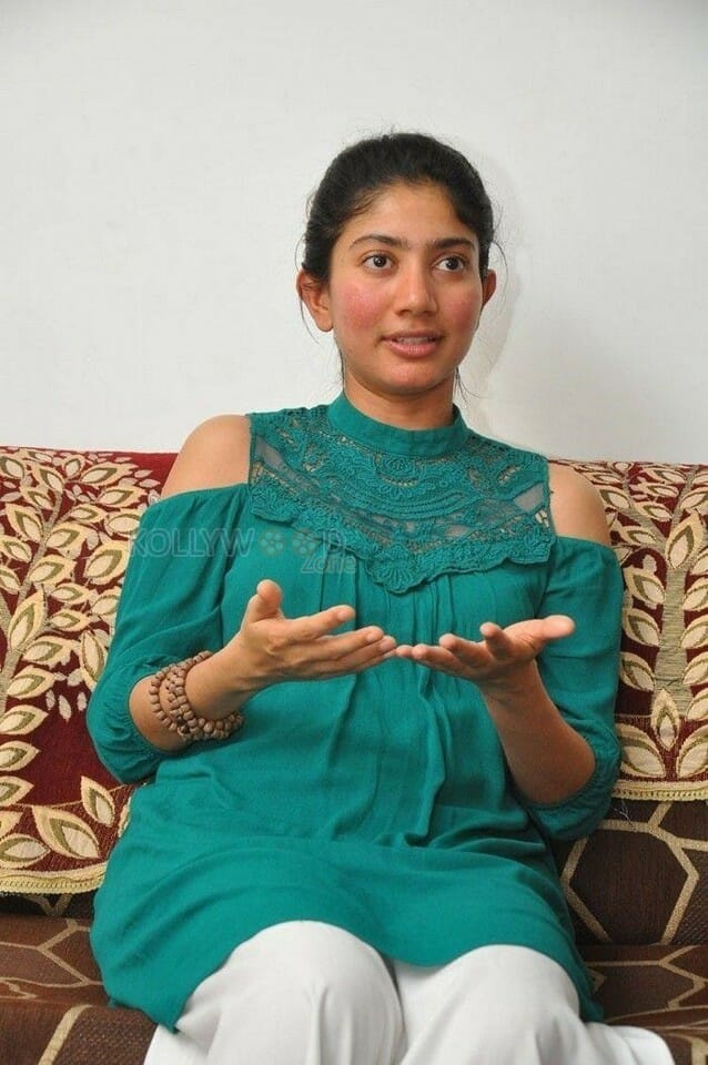 Actress Sai Pallavi Interview Photos