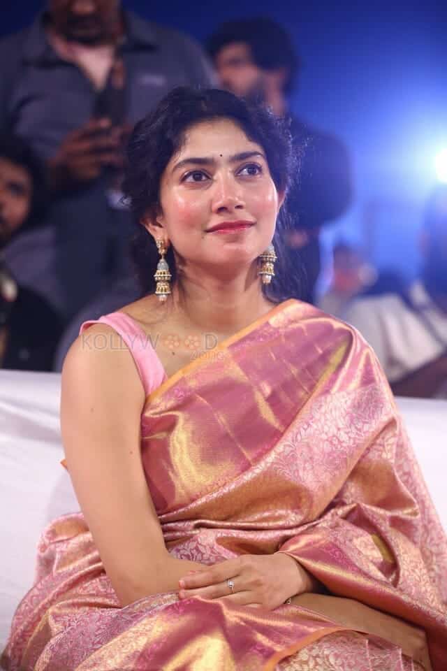 Actress Sai Pallavi at Shyam Singha Roy Movie Royal Event Stills 08