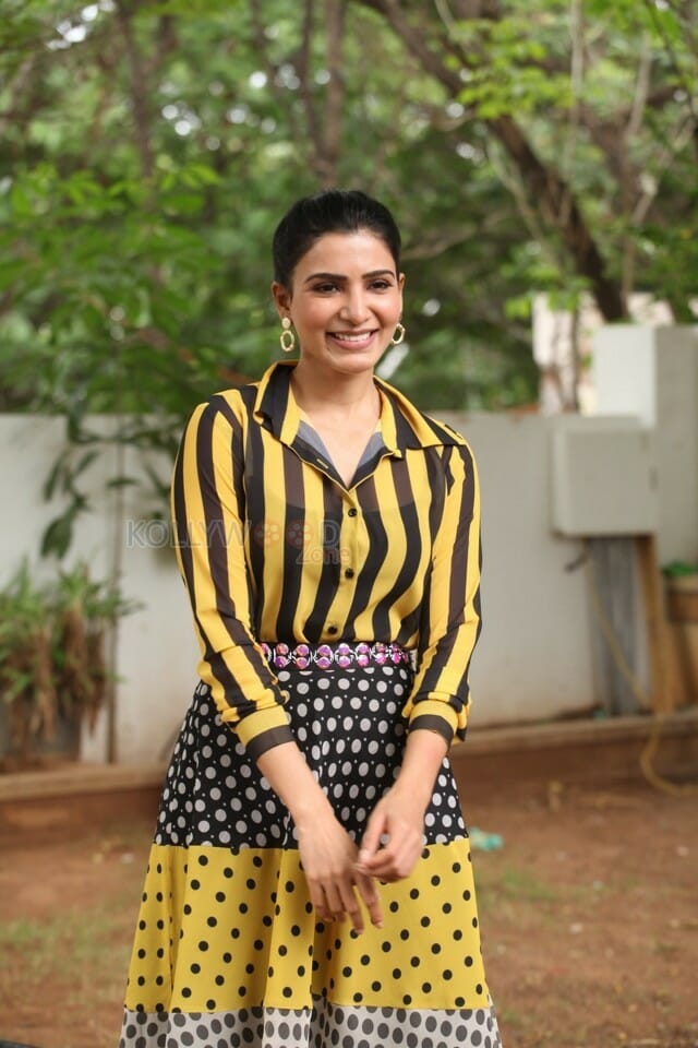 Actress Samantha Akkineni At Oh Baby Interview Pictures