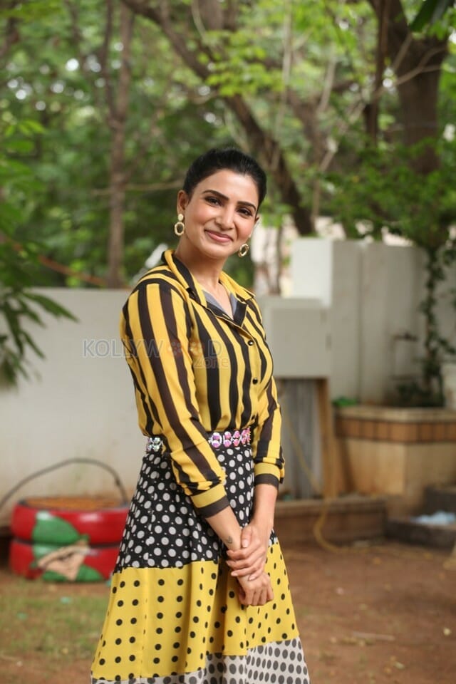 Actress Samantha Akkineni At Oh Baby Interview Pictures