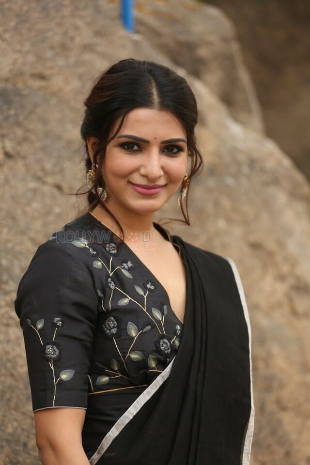 Actress Samantha At Jaanu Movie Interview Photos