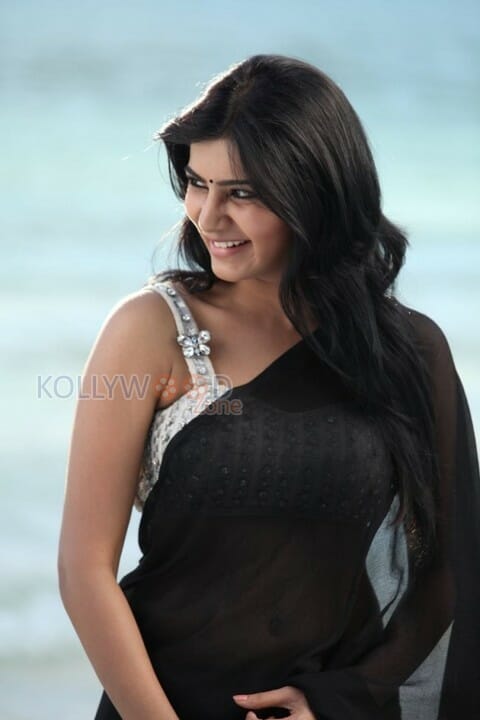 Actress Samantha Hot Saree Pictures