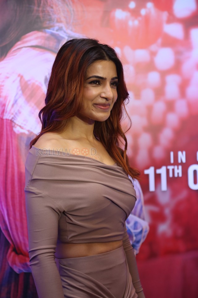 Actress Samantha Ruth Prabhu at Jigra Pre Release Event Pictures 01