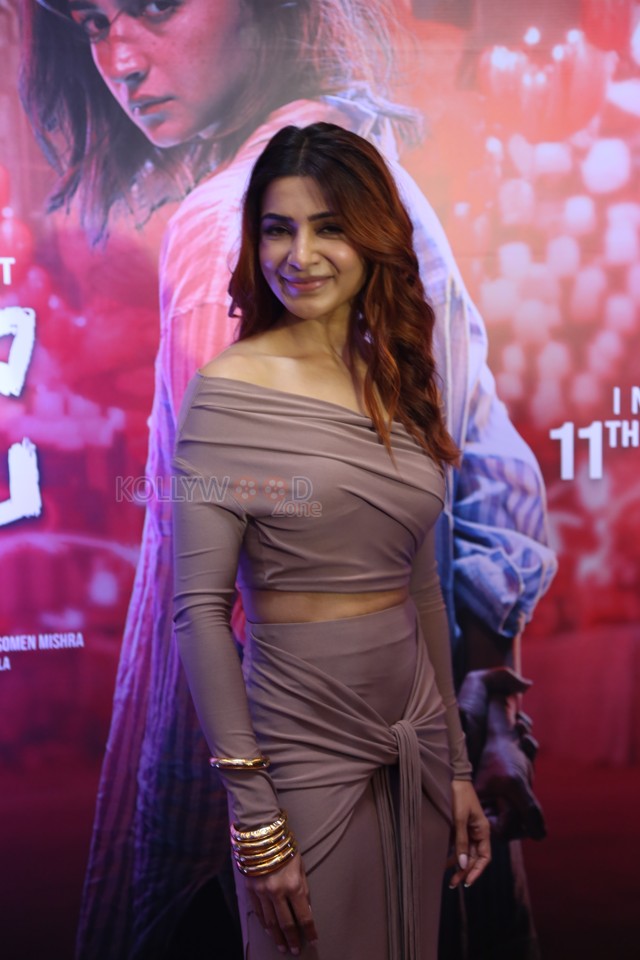 Actress Samantha Ruth Prabhu at Jigra Pre Release Event Pictures 05