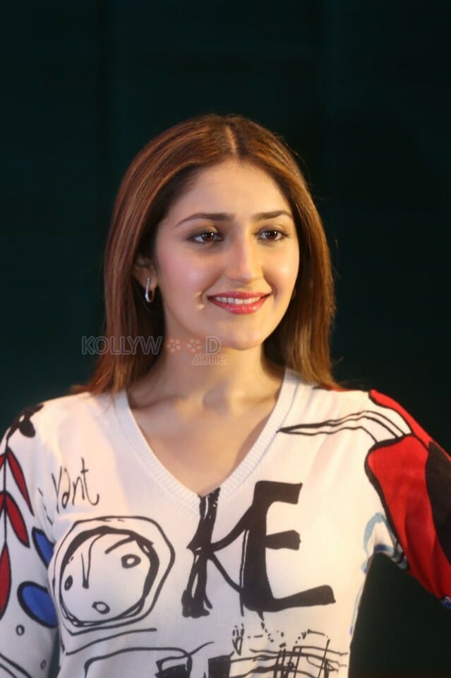 Actress Sayyeshaa Saigal At Bandobast Movie Press Meet Photos