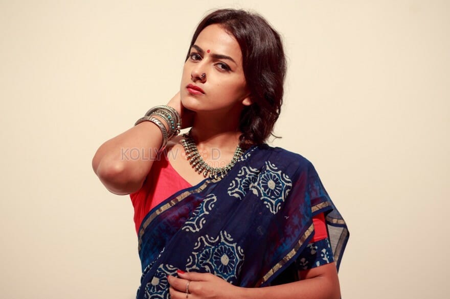 Actress Shraddha Srinath Photoshoot Pictures