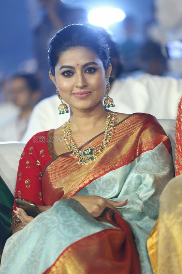 Actress Sneha Saree Pictures