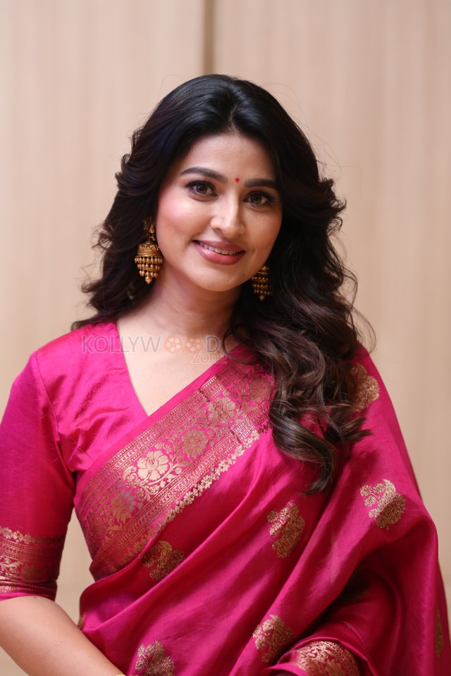 Actress Sneha at The GOAT Movie Pre release Event Pictures 10