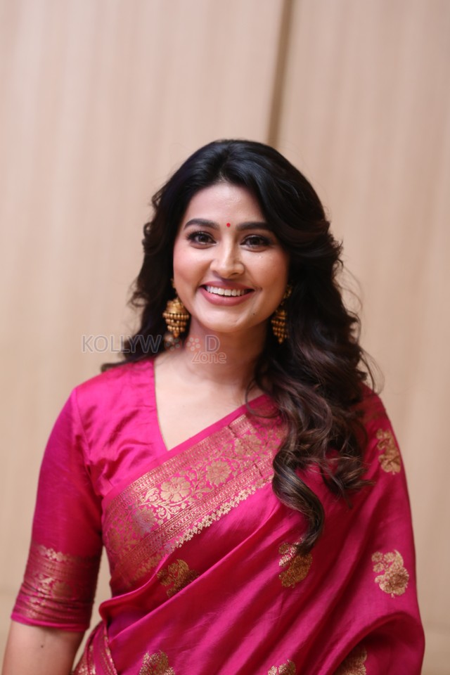 Actress Sneha at The GOAT Movie Pre release Event Pictures 19