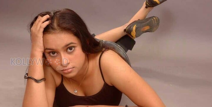 Actress Sri Divya Old Sexy Photoshoot Stills