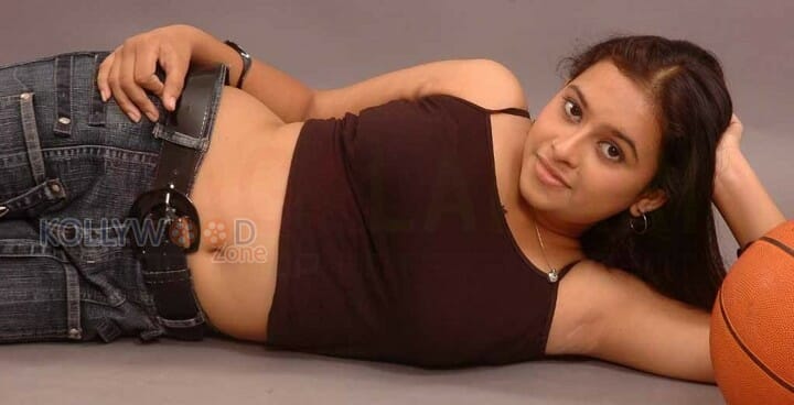 Actress Sri Divya Old Sexy Photoshoot Stills