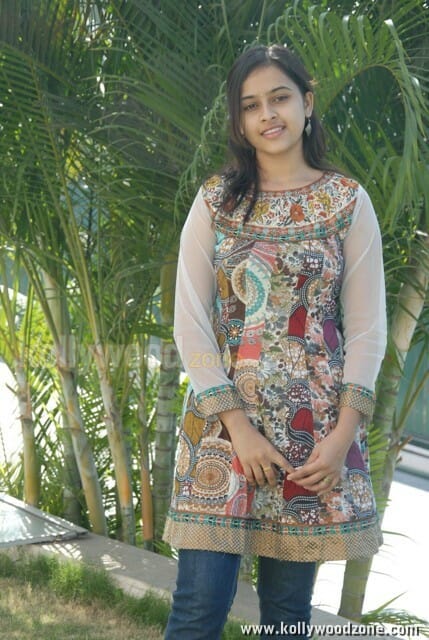 Actress Sri Divya Pics