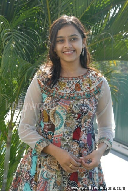 Actress Sri Divya Pics