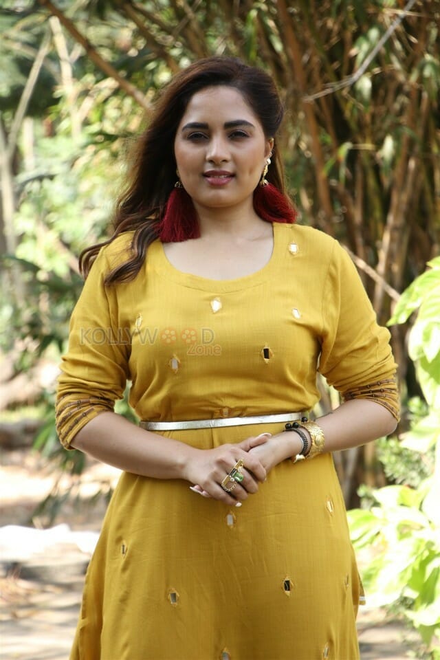 Actress Srushti Dange At Sathru Press Meet Stills