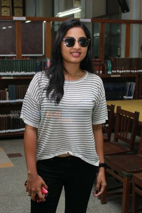 Actress Srushti Dange New Pics