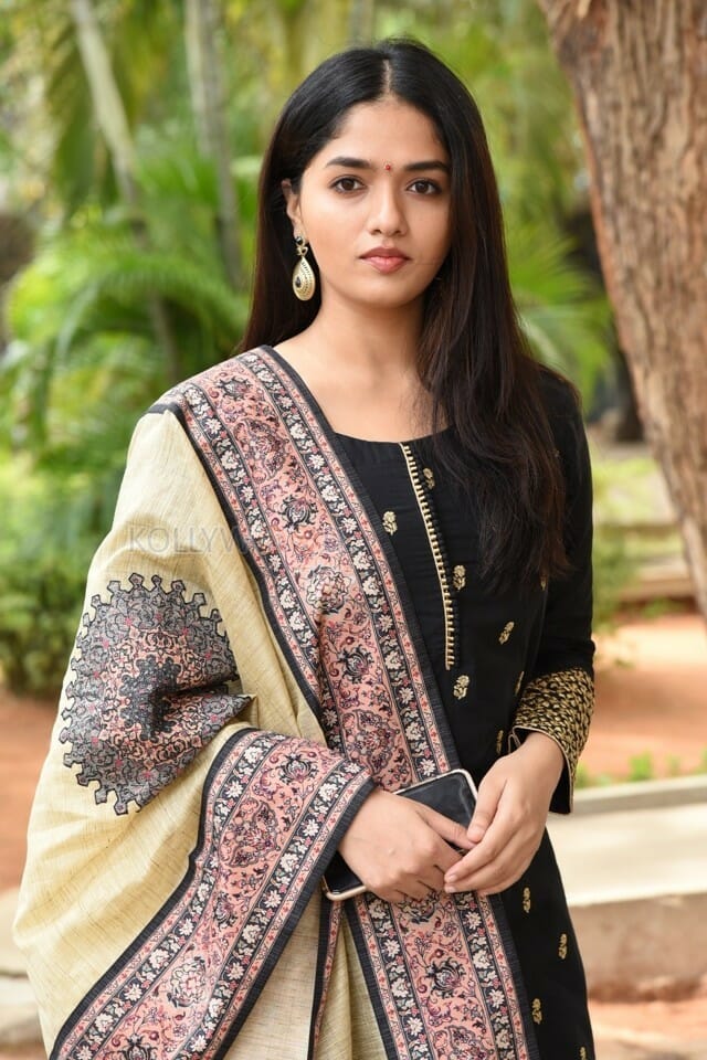 Actress Sunainaa At High Priestess Web Series Press Meet Stills