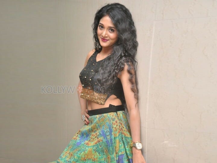 Actress Sushma Raj New Pics