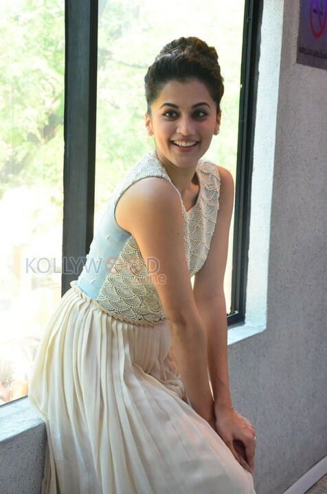 Actress Taapsee Pannu Latest Stills