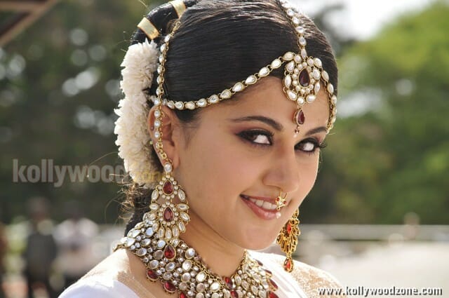 Actress Taapsee Pannu Pictures