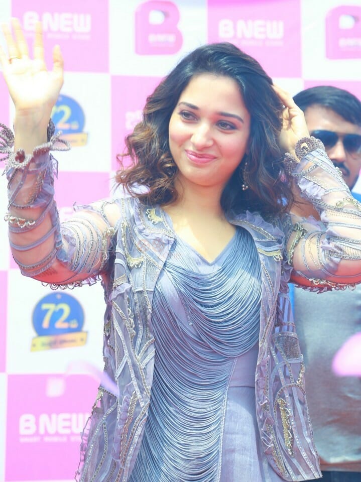 Actress Tamanna At The Launch Of B New Mobile Store At Karimnagar Photos