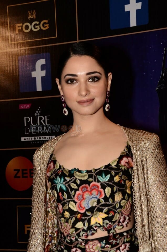 Actress Tamanna At Zee Apsara Awards Photos