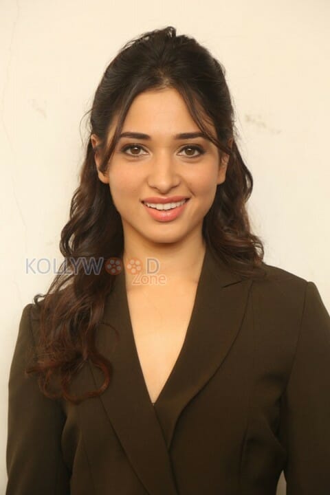 Actress Tamanna Thozha Press Meet Pictures