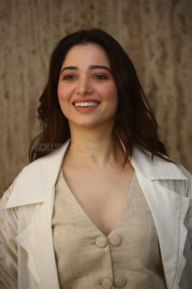 Actress Tamannaah at Gurthunda Seethakalam Movie Interview Photos 18