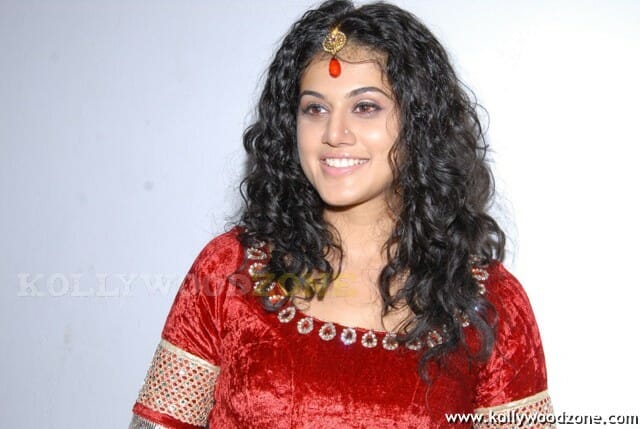 Actress Tapsee Latest Pictures