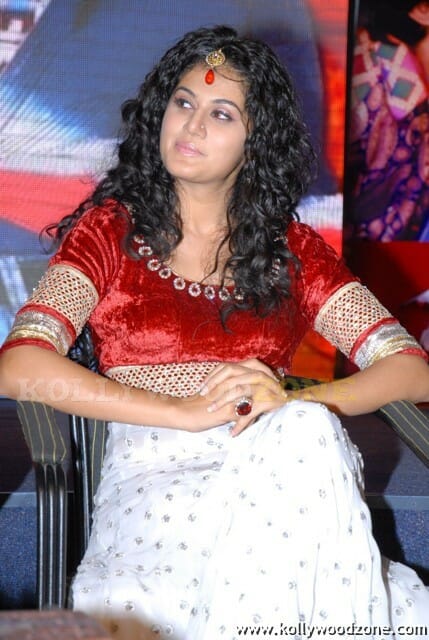 Actress Tapsee Latest Pictures