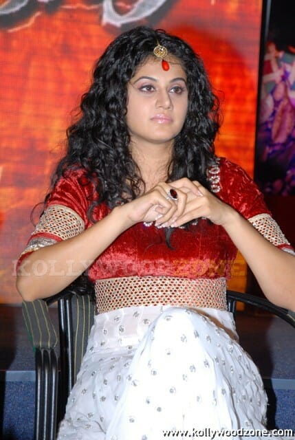 Actress Tapsee Latest Pictures