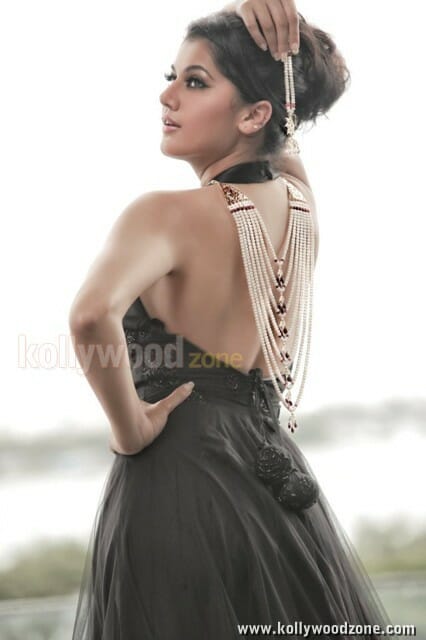 Actress Tapsee Sexy New Photos