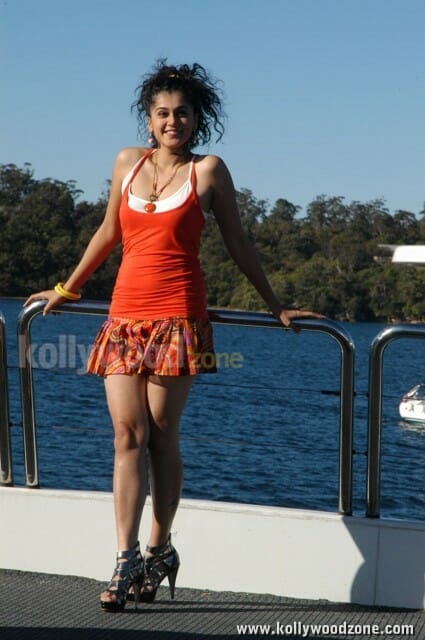 Actress Tapsee Sexy Photos