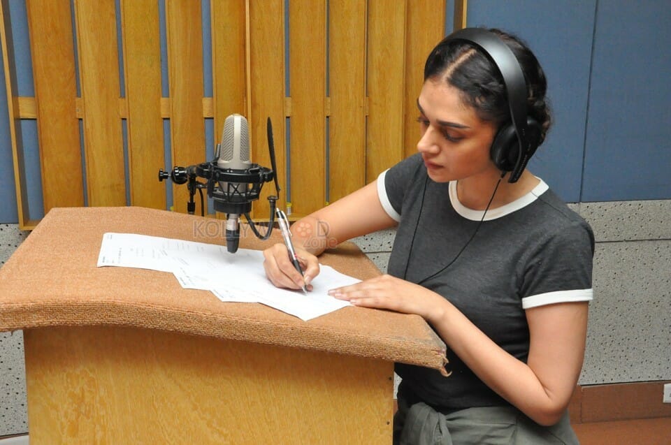 Aditi Rao Hydari Dubbing For Sammohanam Movie Photos