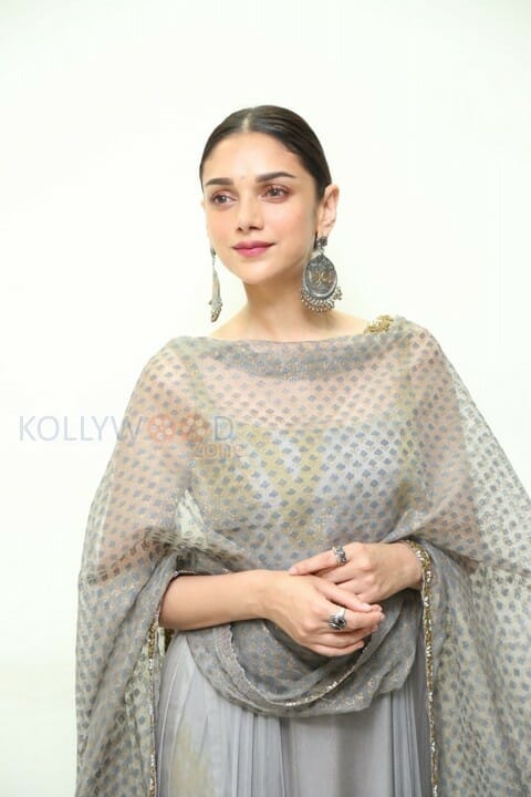 Aditi Rao Hydari Latest Photos