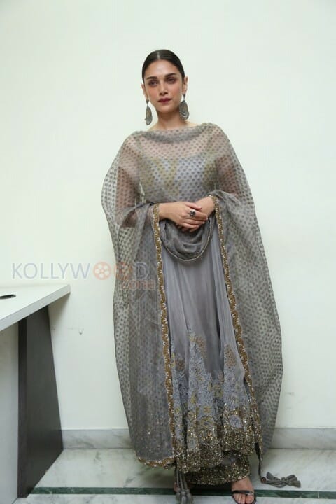 Aditi Rao Hydari Latest Photos