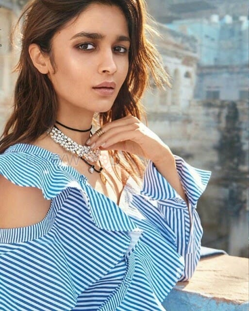 Alia Bhatt Vogue India Magazine Hot Photoshoot Pictures