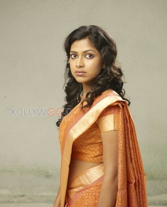 Amala Paul Saree Photos