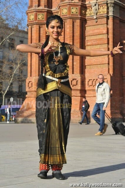 Amala Paul Traditional Bharatanatyam Stills