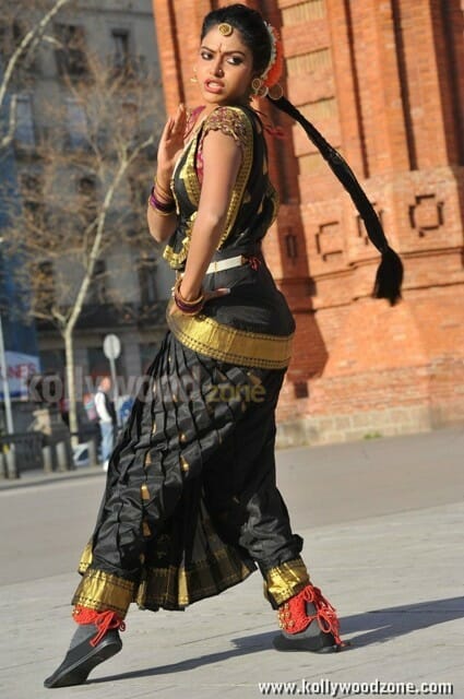 Amala Paul Traditional Bharatanatyam Stills