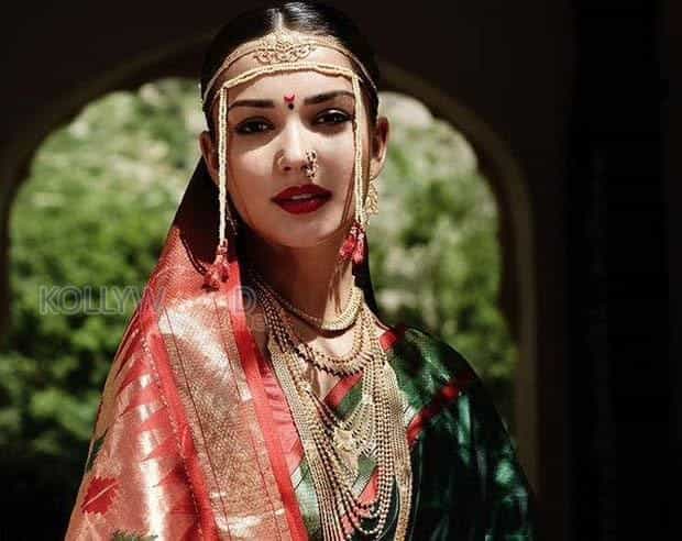 Amy Jackson Bridal Look Photos