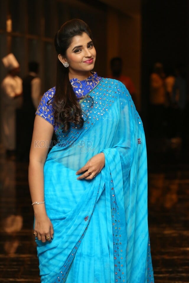 Anchor Shyamala At Telangana Devudu Audio Launch Photos