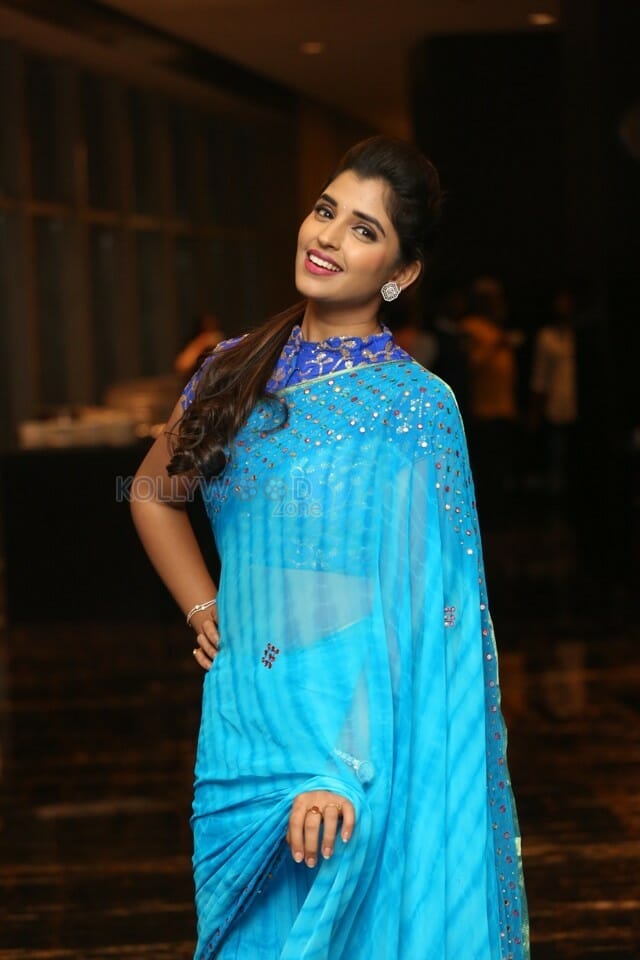 Anchor Shyamala At Telangana Devudu Audio Launch Photos