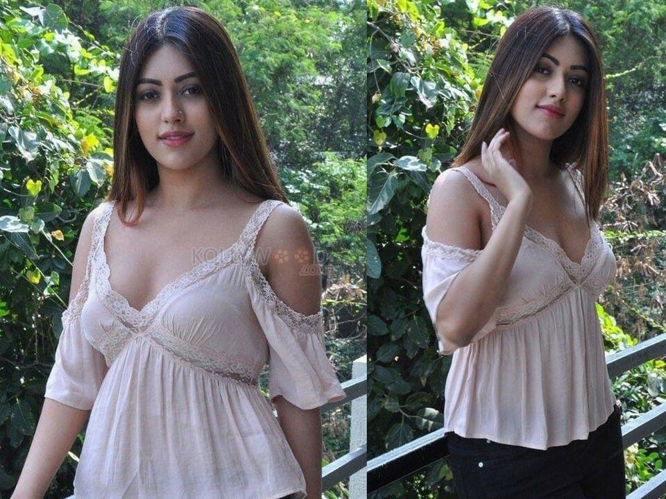 Anu Emmanuel Unseen Hot Sexy Cleavage Photos