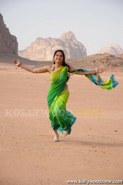 Anushka In Ragada Movie Stills