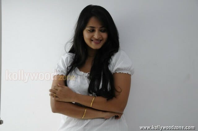 Anushka New Sexy Photos